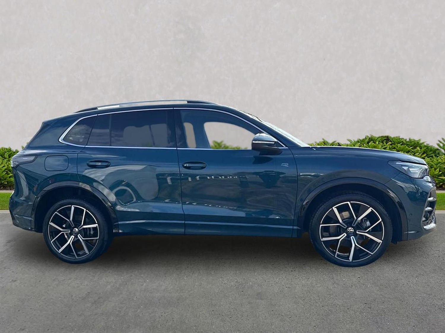 Used Volkswagen Tiguan 2025 for sale - 78193836: Photo 3