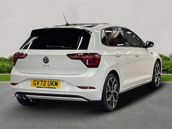 Used Volkswagen Polo 2023 for sale - 76174249: Photo 2