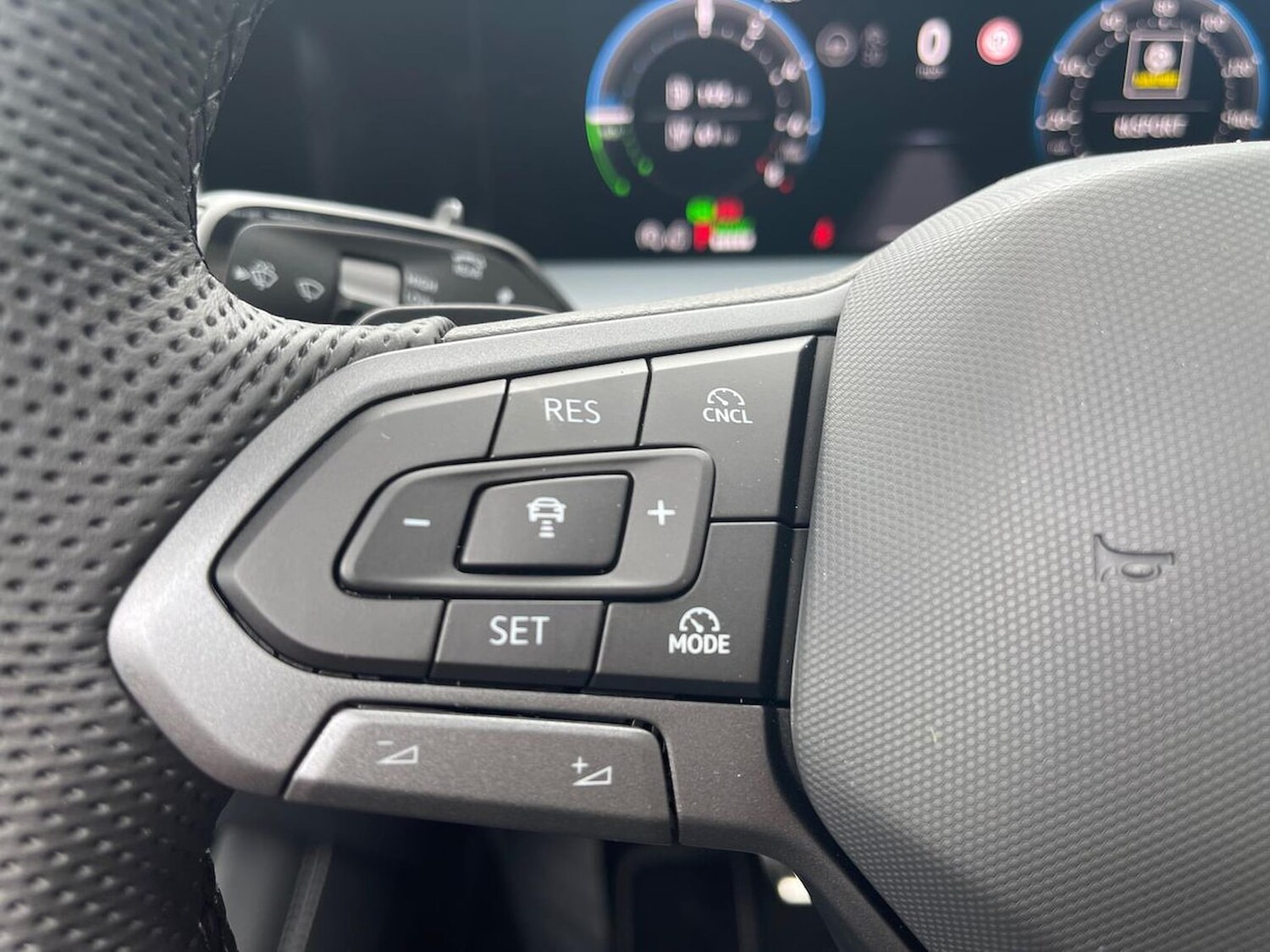 Used Volkswagen Touran 2025 for sale - 76128981: Photo 25