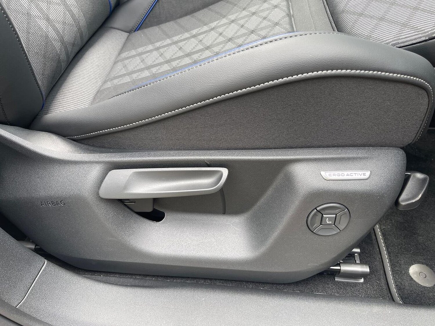 Used Volkswagen Touran 2025 for sale - 76128981: Photo 29