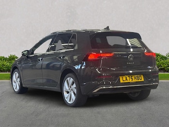 Used Volkswagen Golf 2025 for sale - 77056686: Photo