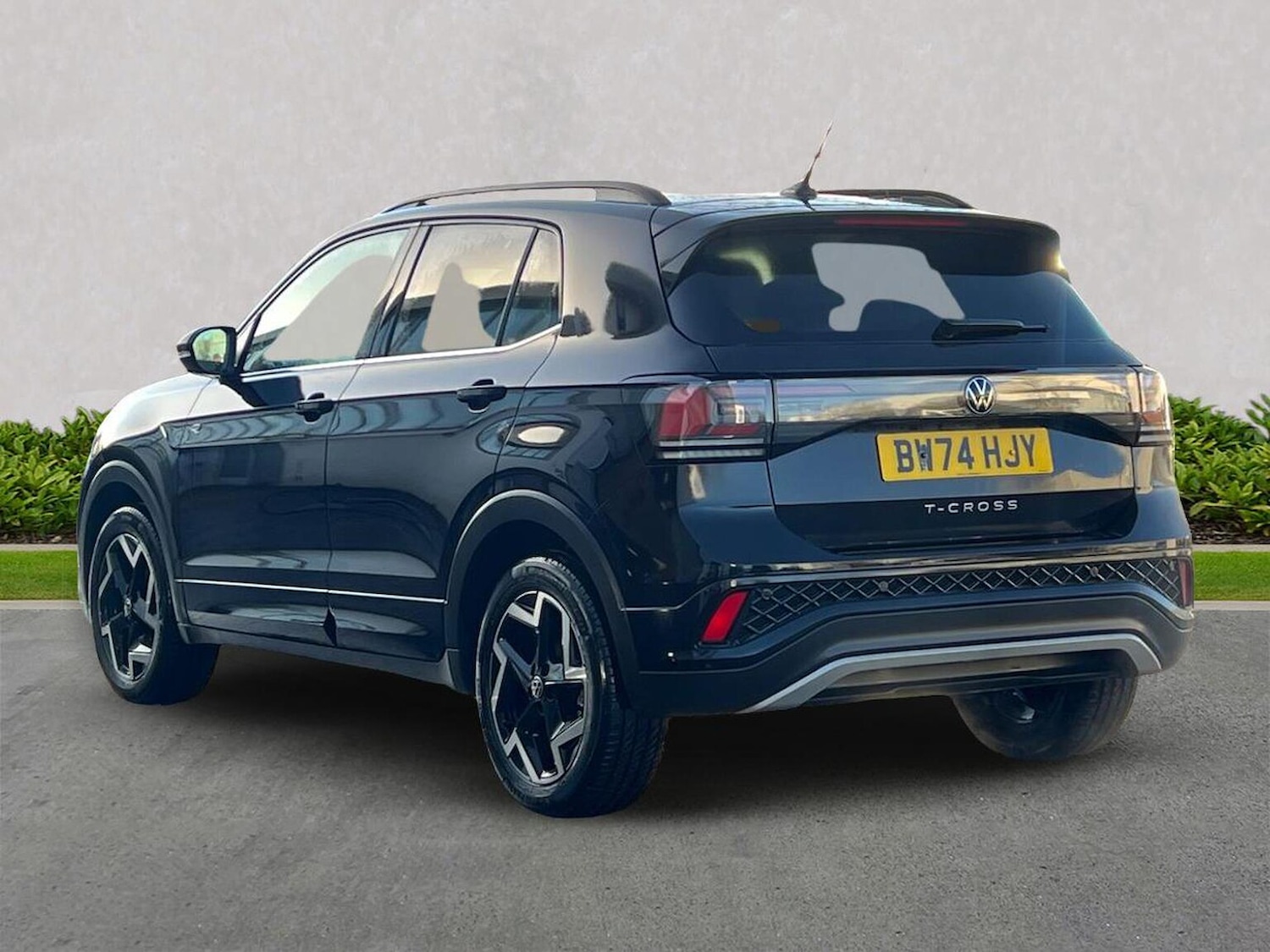 Used Volkswagen T-Cross 2025 for sale - 77056676: Photo 2