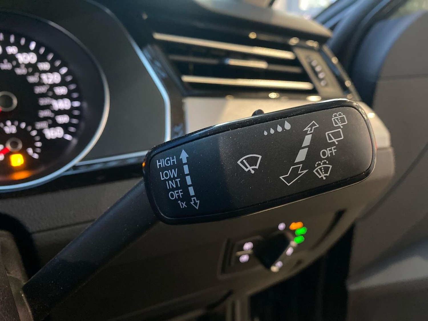 Used Volkswagen Passat 2022 for sale - 77056684: Photo 30