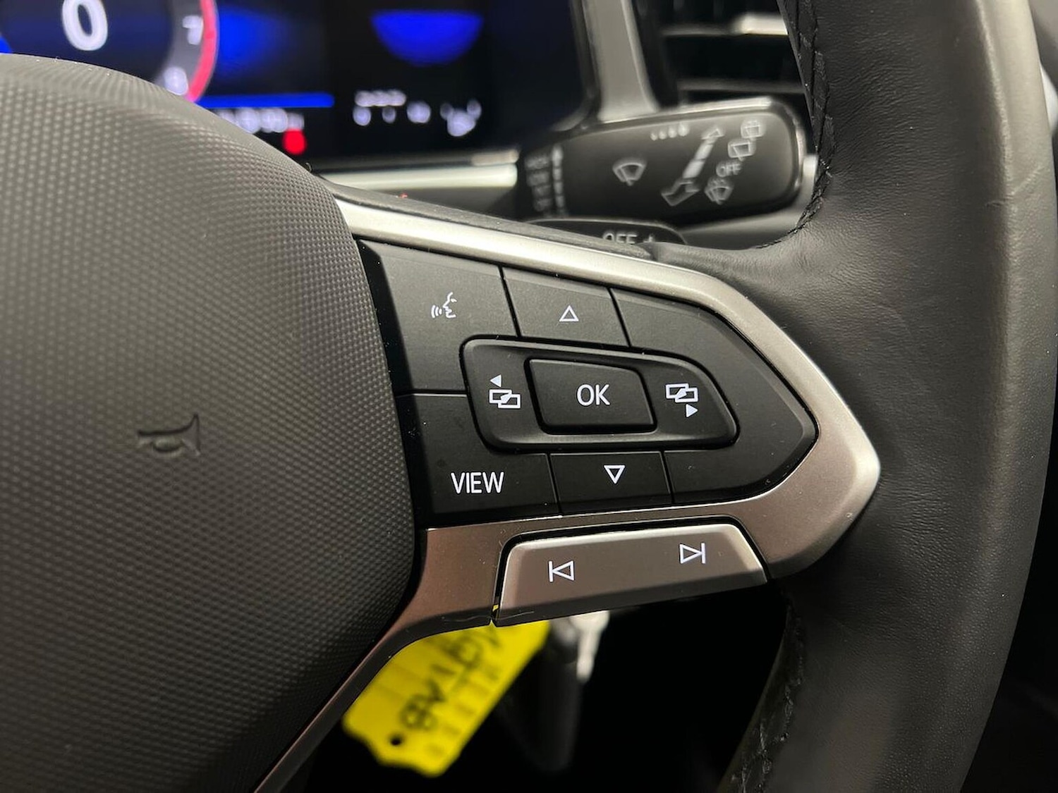 Used Volkswagen T-Roc 2024 for sale - 77023469: Photo 26