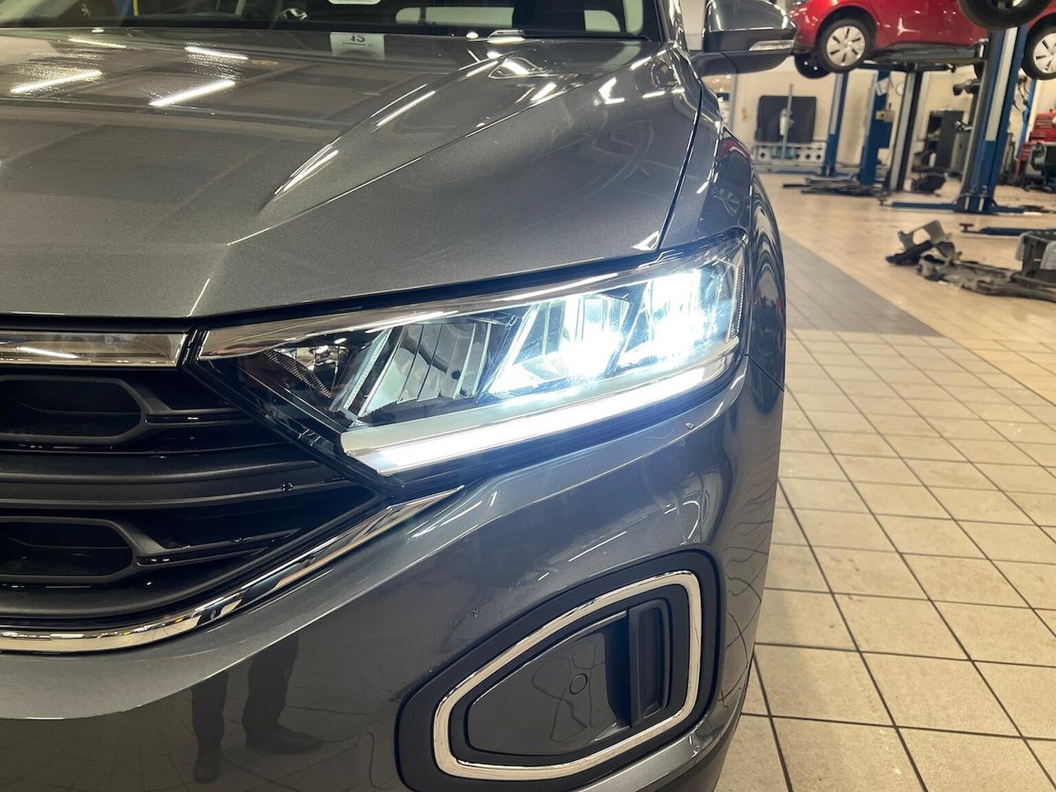 Used Volkswagen T-Roc 2024 for sale - 77023469: Photo 33