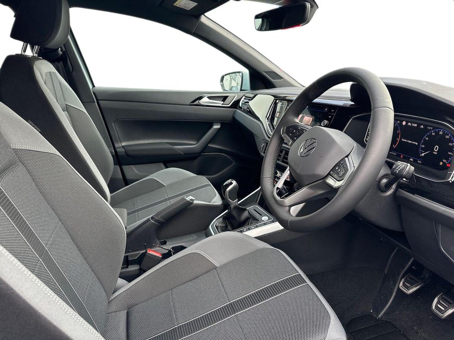 Used Volkswagen Polo 2026 for sale - 77901608: Photo 15