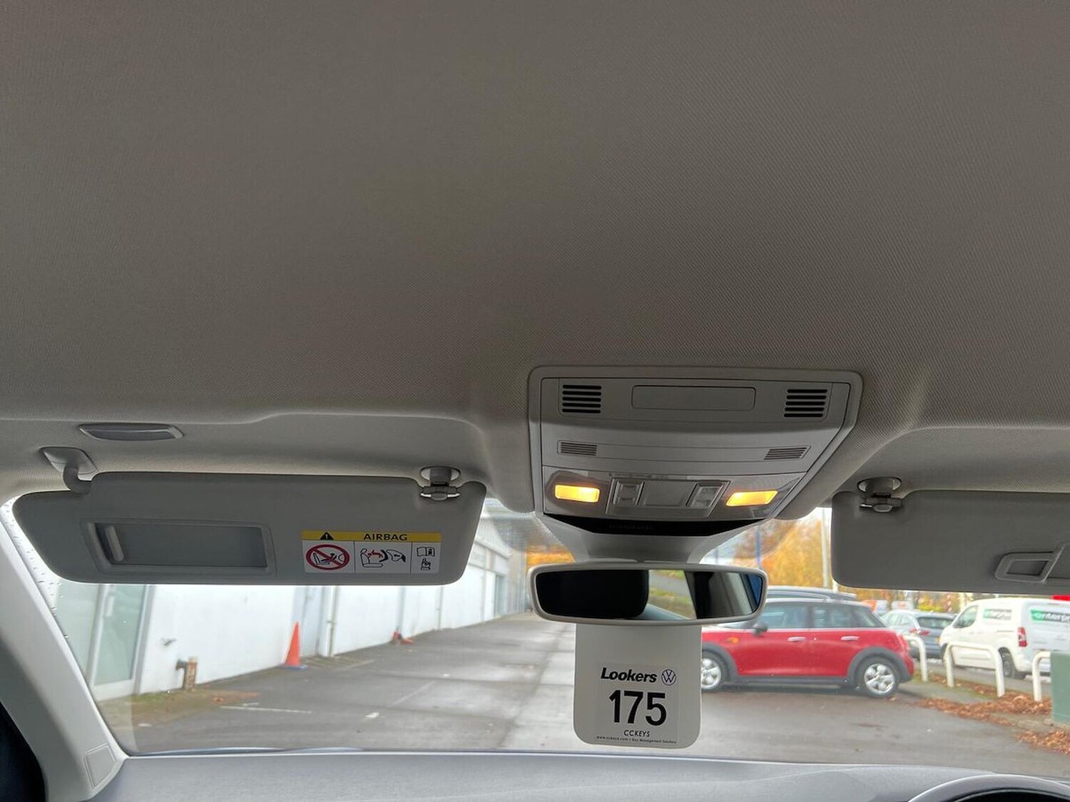 Used Volkswagen T-Roc 2018 for sale - 76461777: Photo 14