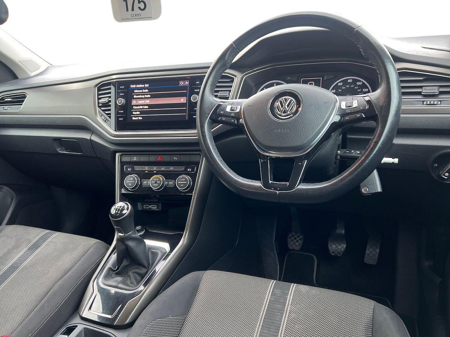 Used Volkswagen T-Roc 2018 for sale - 76461777: Photo 15