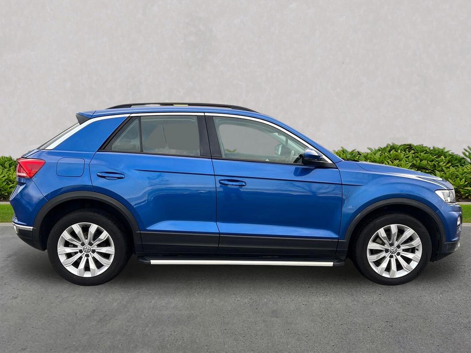 Used Volkswagen T-Roc 2018 for sale - 76461777: Photo 3