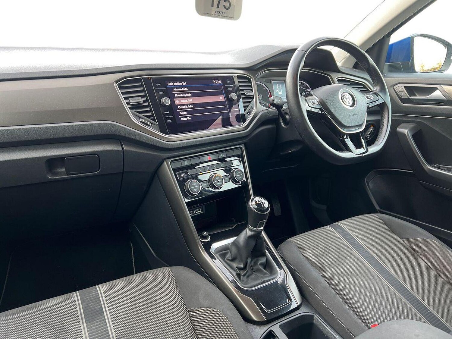 Used Volkswagen T-Roc 2018 for sale - 76461777: Photo 7