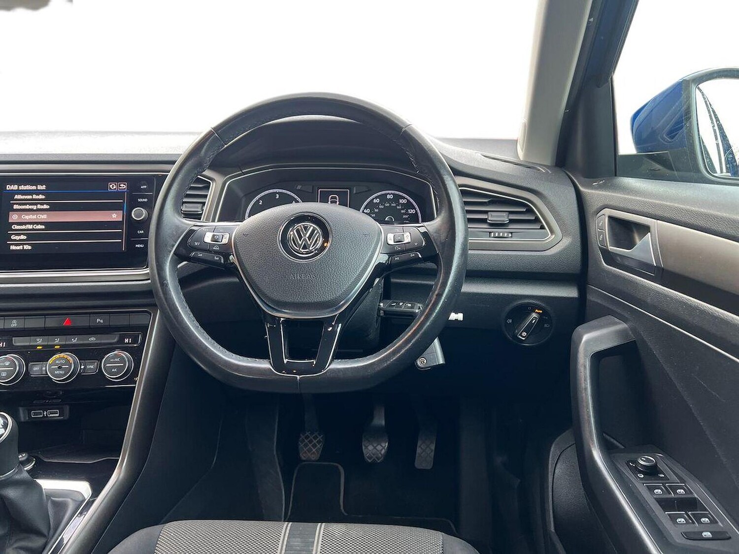 Used Volkswagen T-Roc 2018 for sale - 76461777: Photo 9