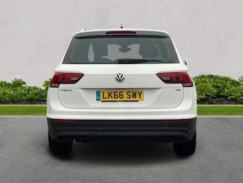 Used Volkswagen Tiguan 2016 for sale - 76777327: Photo