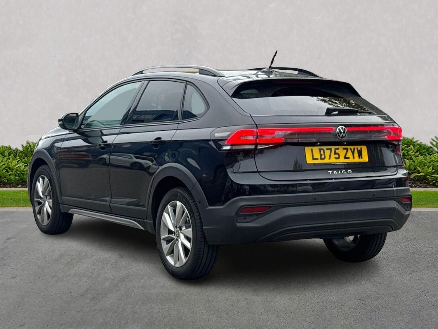 Used Volkswagen Taigo 2025 for sale - 78121881: Photo 2