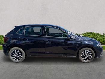 Used Volkswagen Polo 2023 for sale - 79314949: Photo