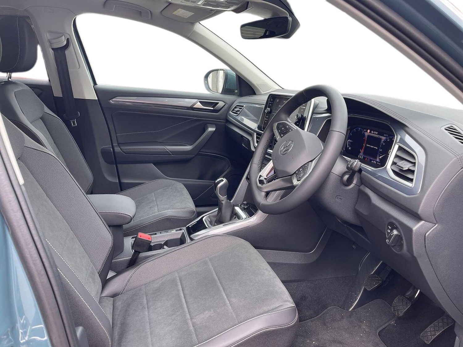 Used Volkswagen T-Roc 2025 for sale - 76027520: Photo 15