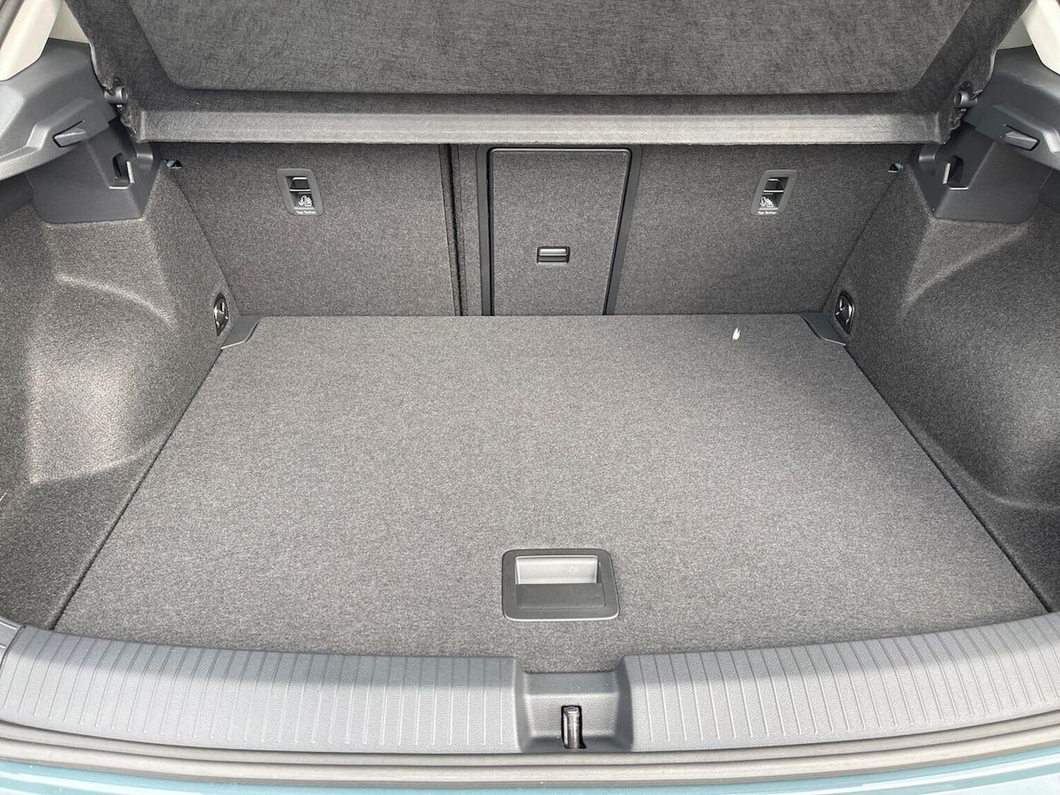 Used Volkswagen T-Roc 2025 for sale - 76027520: Photo 17