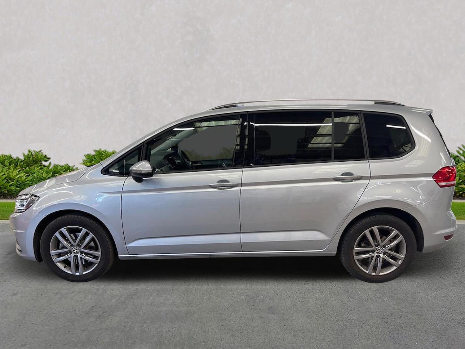 Used Volkswagen Touran 2024 for sale - 76019508: Photo 19