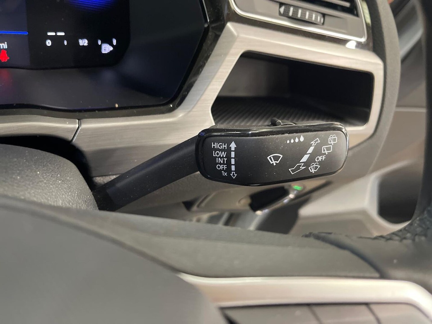 Used Volkswagen Touran 2024 for sale - 76019508: Photo 28