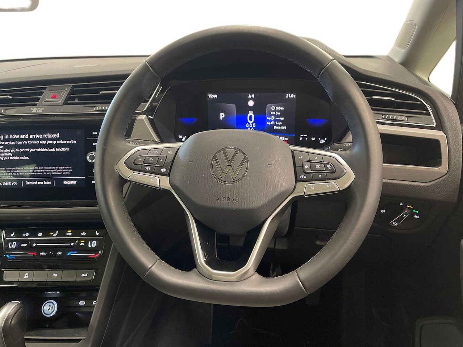Used Volkswagen Touran 2024 for sale - 76019508: Photo 9