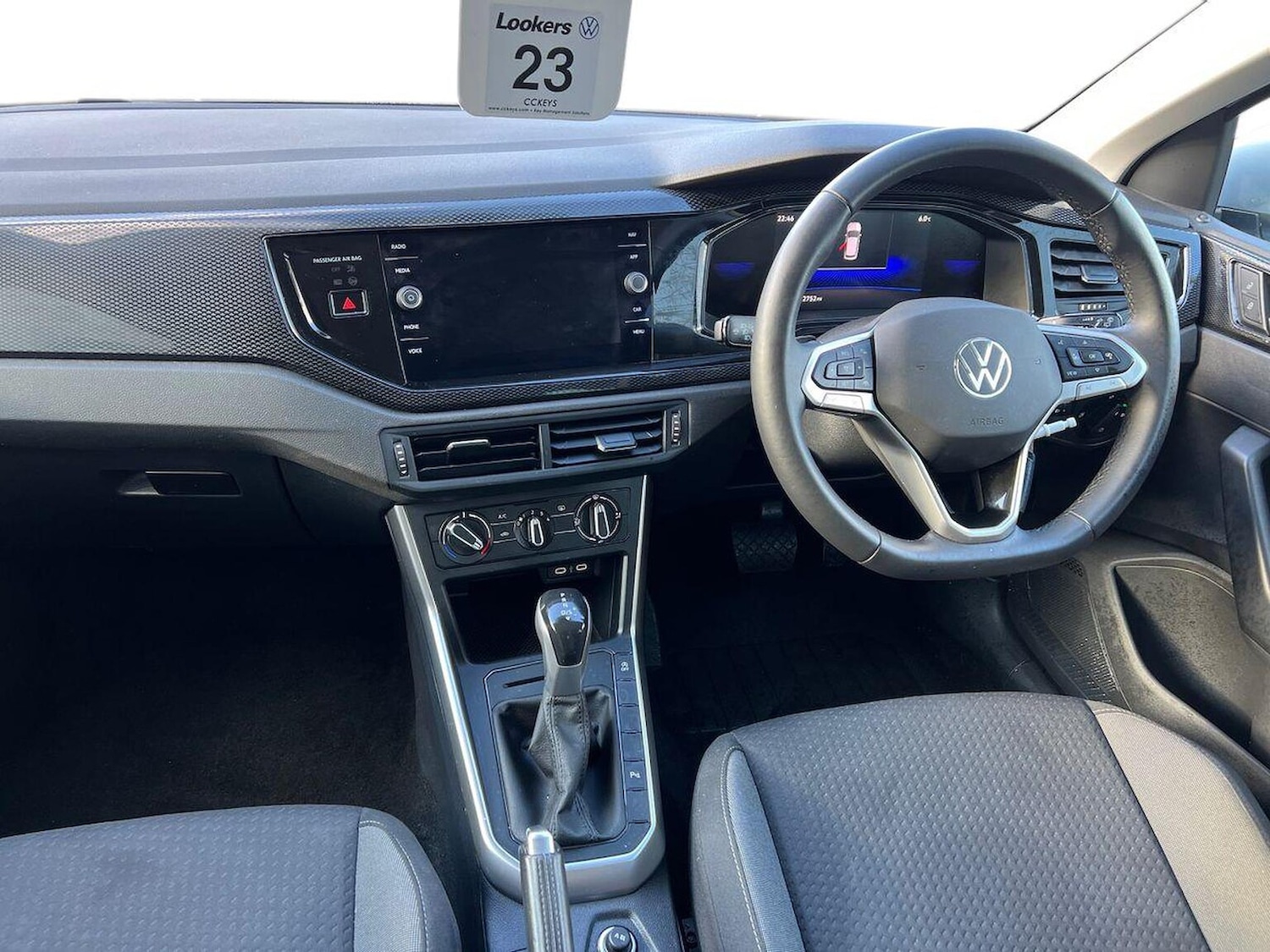 Used Volkswagen Polo 2023 for sale - 76735605: Photo 8