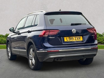 Used Volkswagen Tiguan 2019 for sale - 76268361: Photo 2