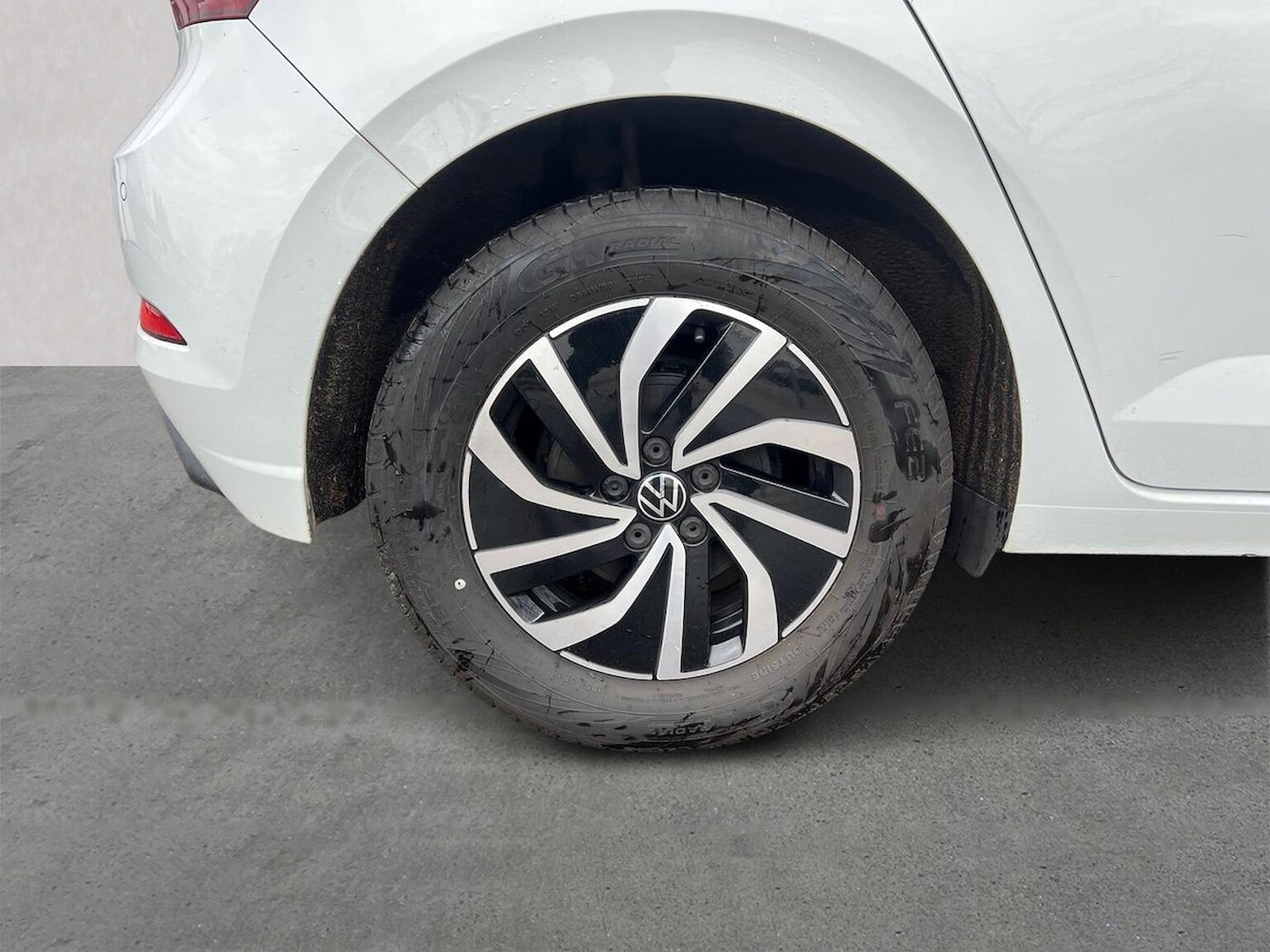 Used Volkswagen Polo 2022 for sale - 76490779: Photo 6