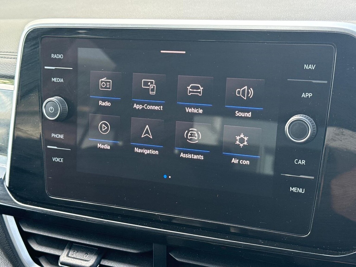 Used Volkswagen T-Roc 2024 for sale - 78210225: Photo 11