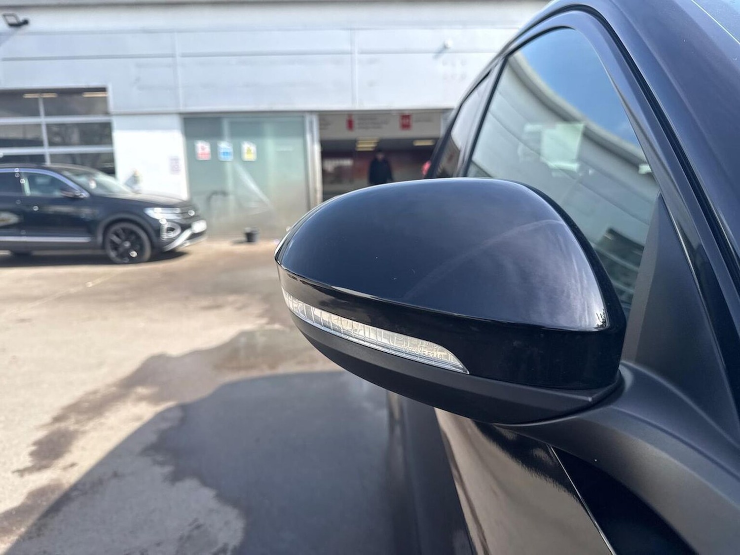 Used Volkswagen T-Roc 2024 for sale - 78210225: Photo 38