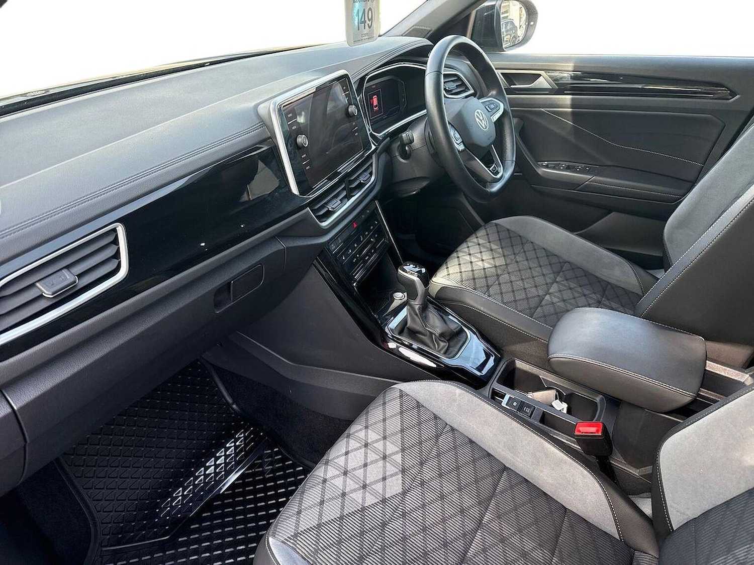 Used Volkswagen T-Roc 2024 for sale - 78210225: Photo 7