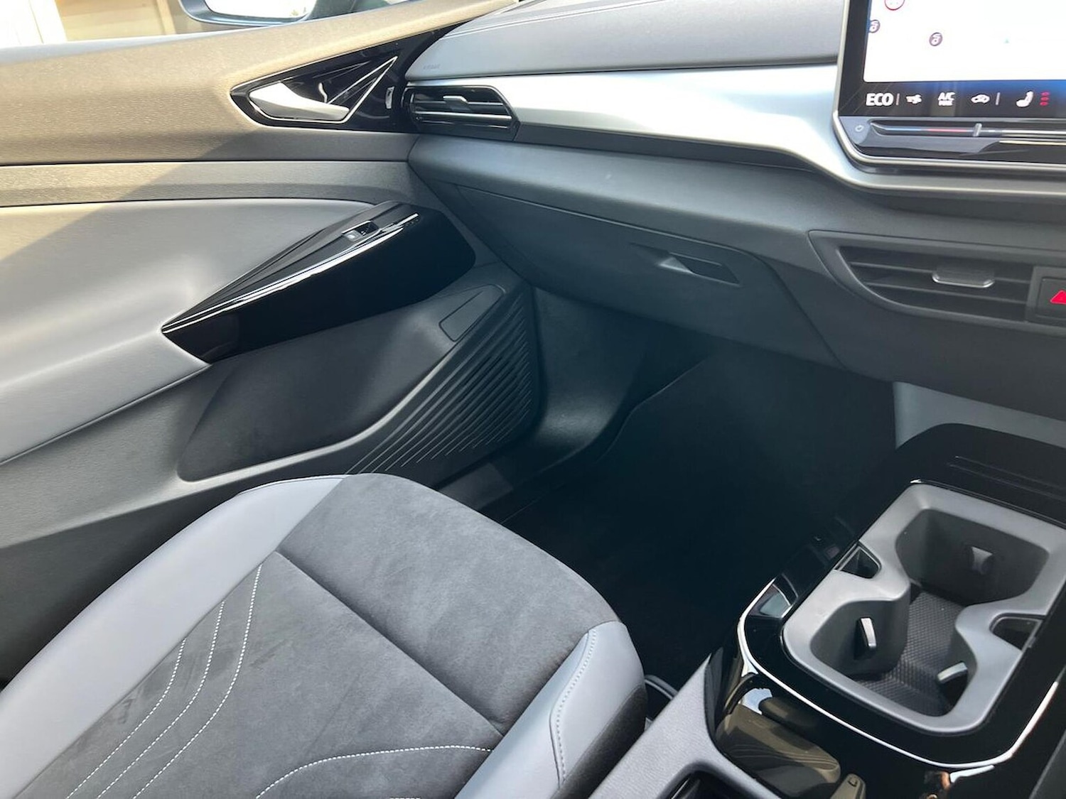 Used Volkswagen ID.4 2025 for sale - 76577298: Photo 13