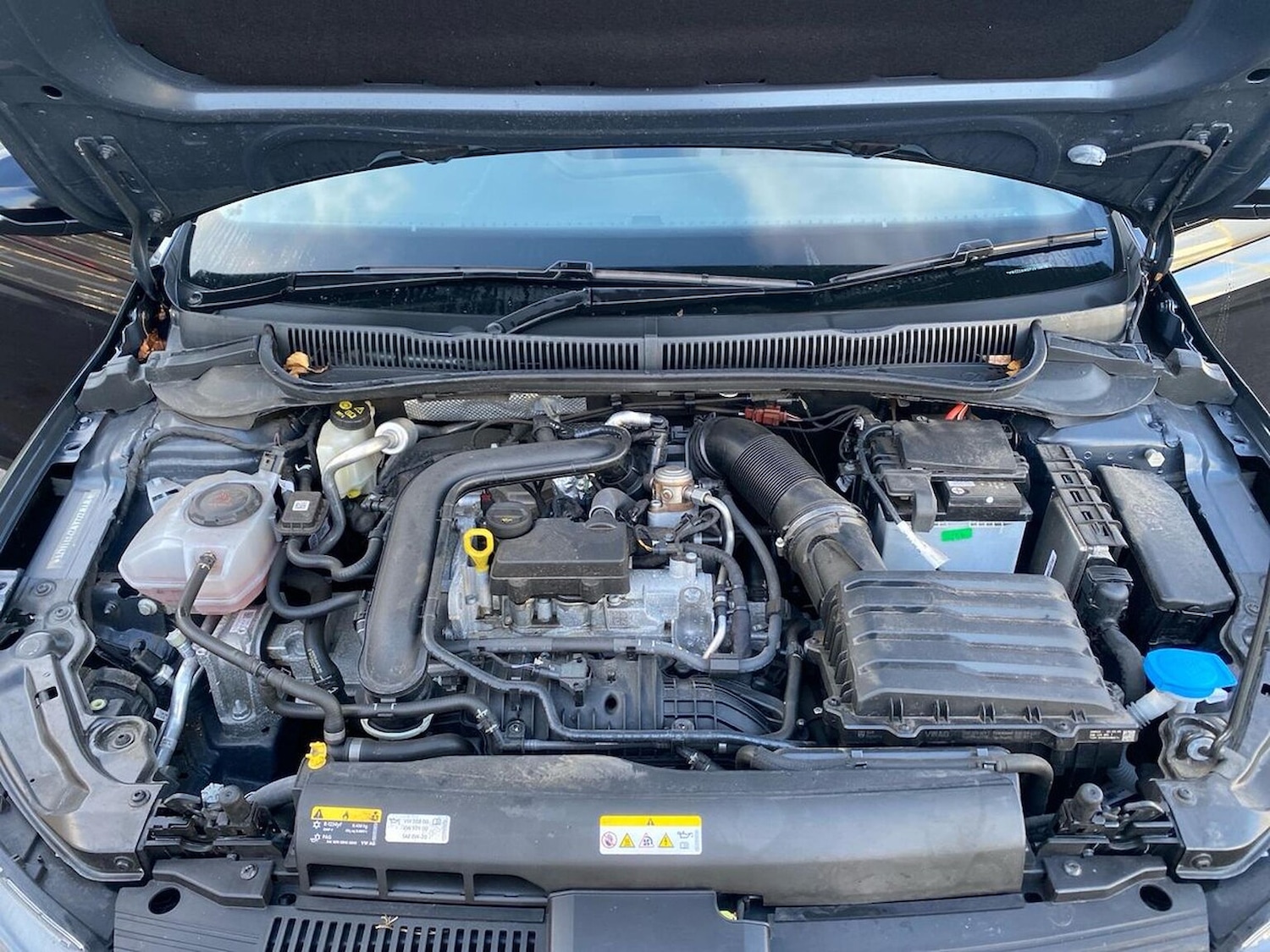 Used Volkswagen Polo 2022 for sale - 77775219: Photo 38