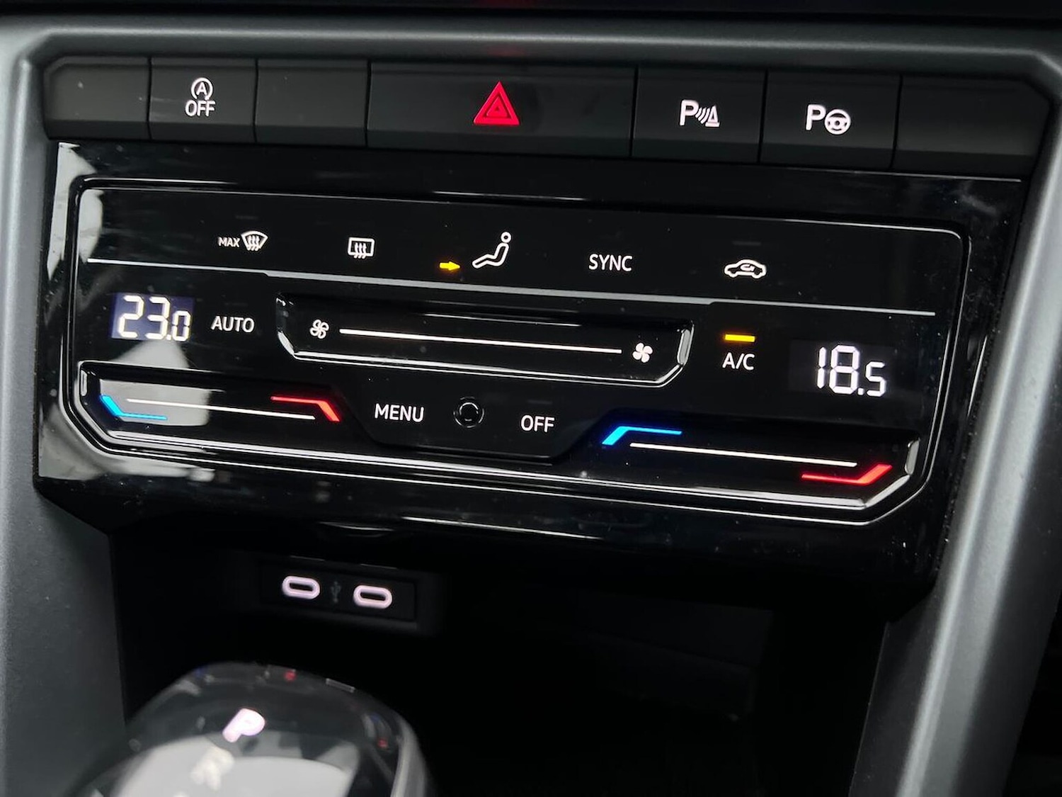 Used Volkswagen T-Roc 2022 for sale - 76963549: Photo 12