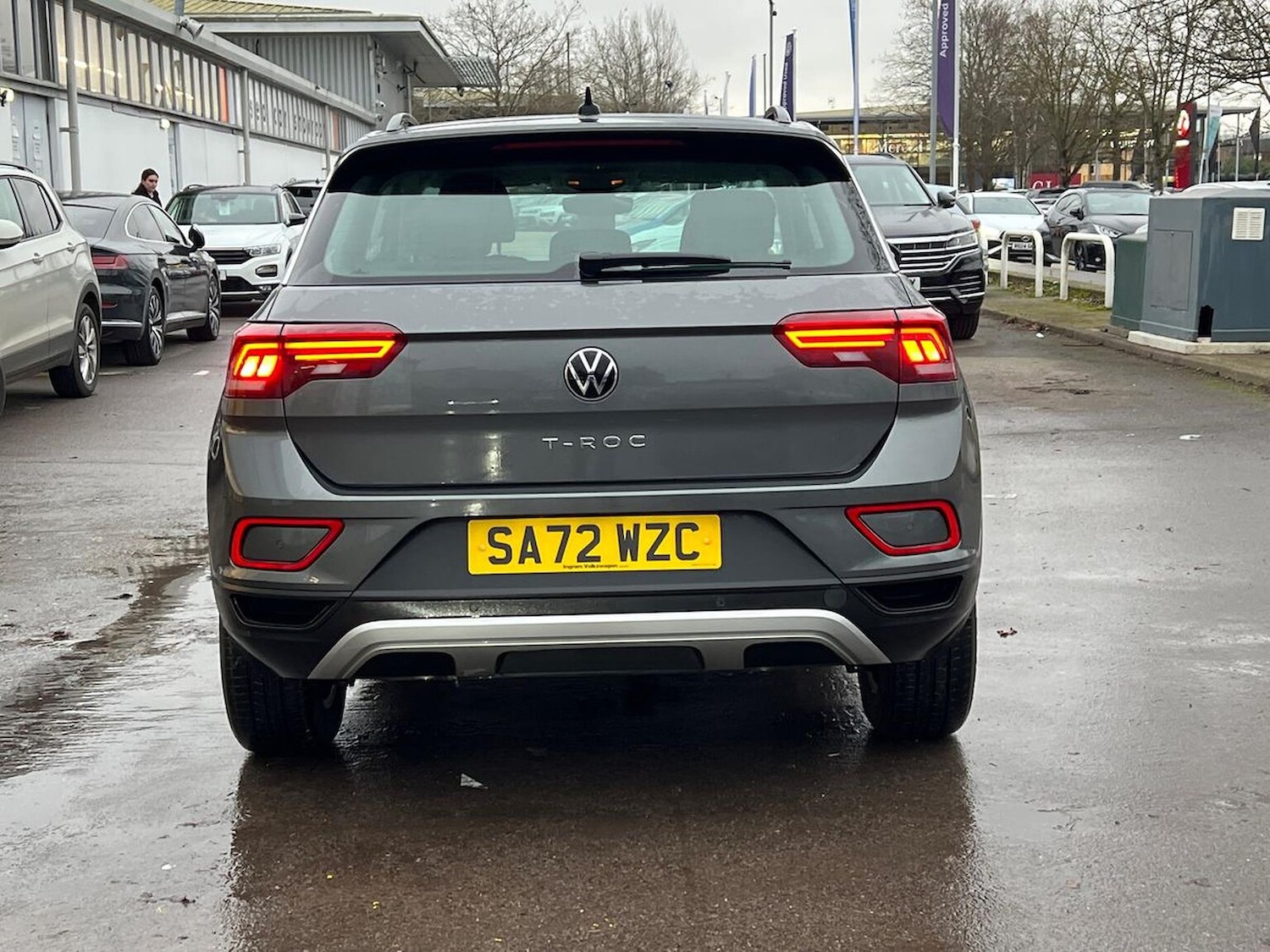 Used Volkswagen T-Roc 2022 for sale - 76963549: Photo 4