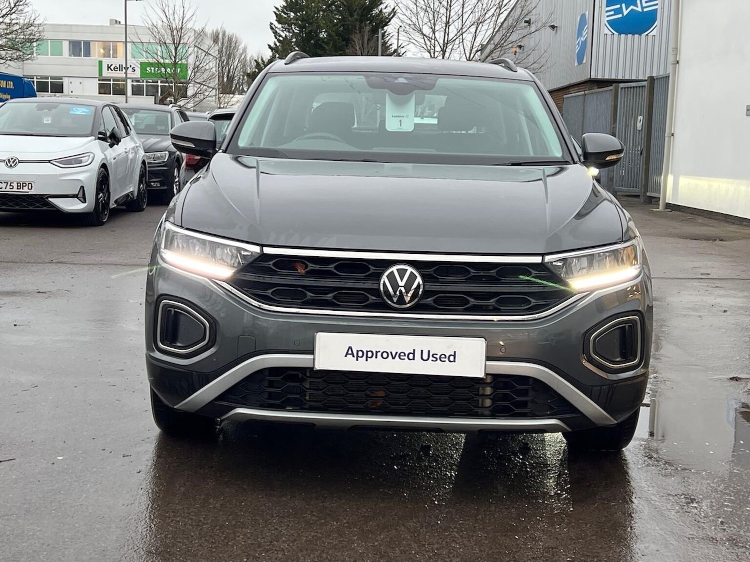 Used Volkswagen T-Roc 2022 for sale - 76963549: Photo 5