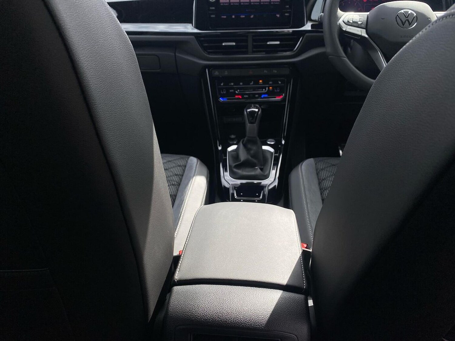 Used Volkswagen T-Roc 2026 for sale - 78194283: Photo 13