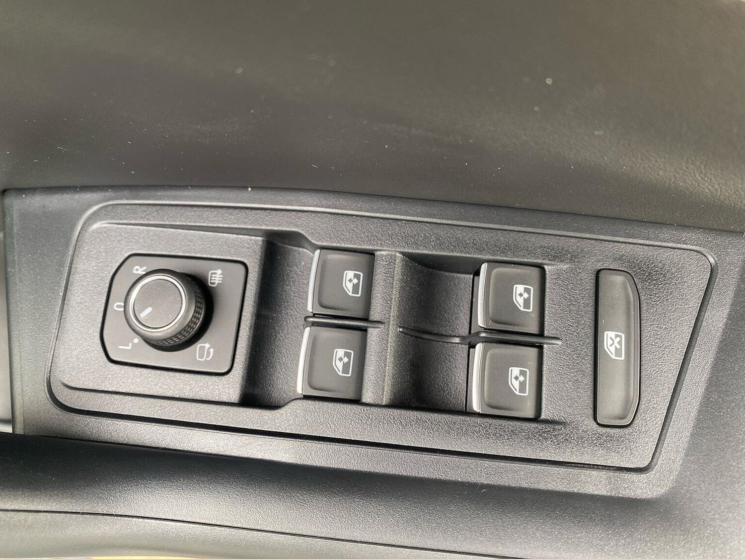 Used Volkswagen T-Roc 2026 for sale - 78194283: Photo 21