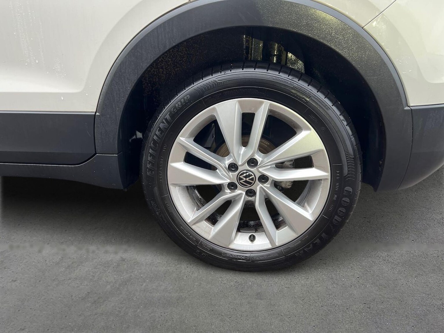 Used Volkswagen T-Cross 2025 for sale - 76769991: Photo 6