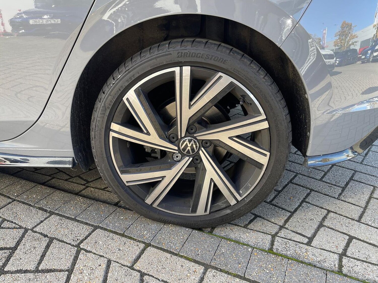 Used Volkswagen Golf 2024 for sale - 76170711: Photo 6