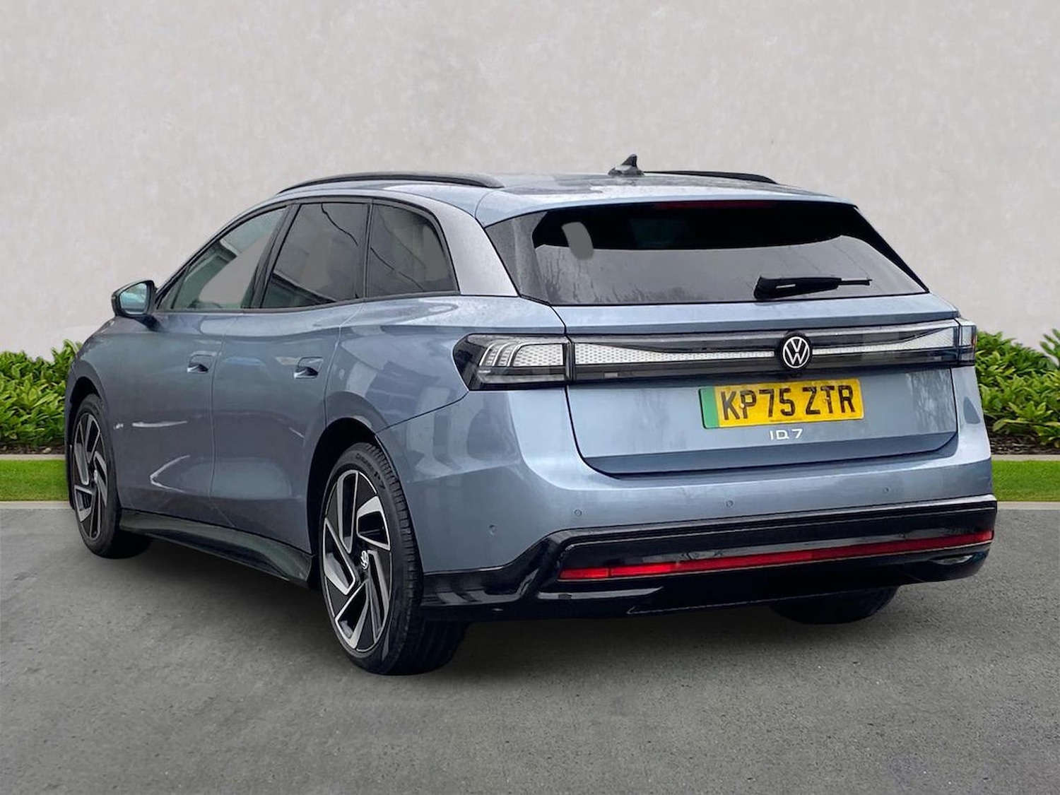 Used Volkswagen ID.7 2025 for sale - 78193969: Photo 2