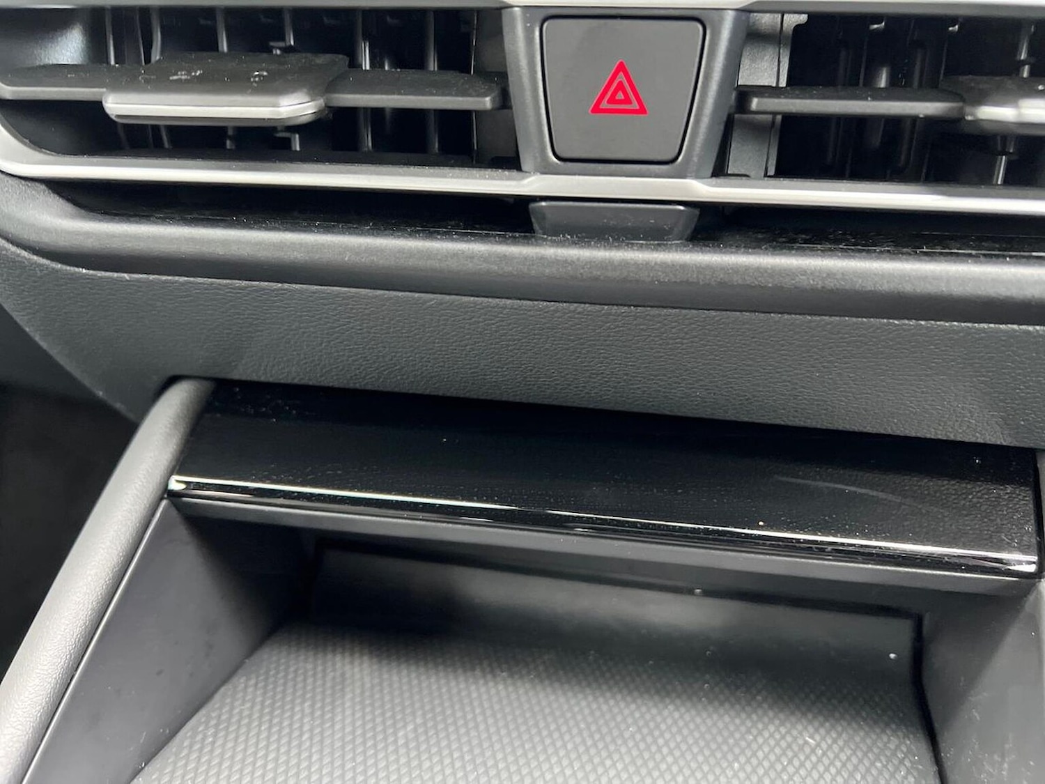 Used Volkswagen Tiguan 2025 for sale - 76490788: Photo 12