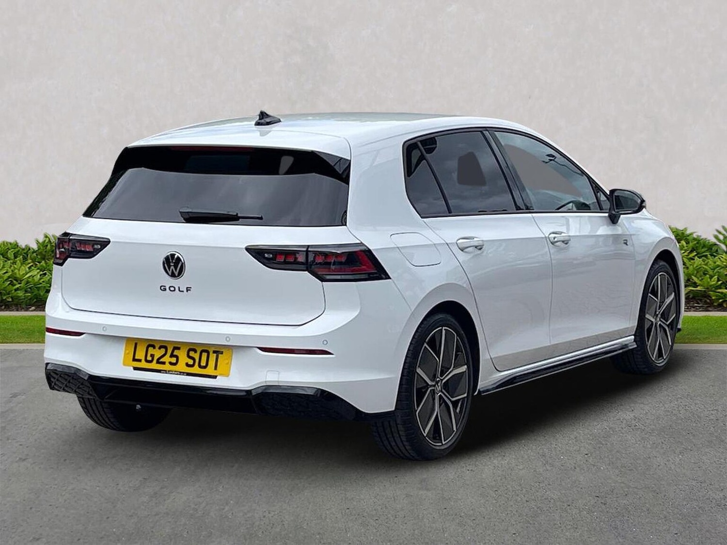 Used Volkswagen Golf 2025 for sale - 75627286: Photo 18