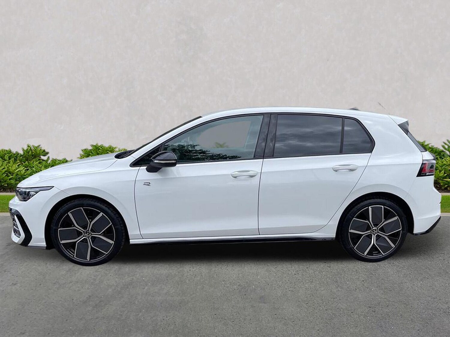 Used Volkswagen Golf 2025 for sale - 75627286: Photo 19