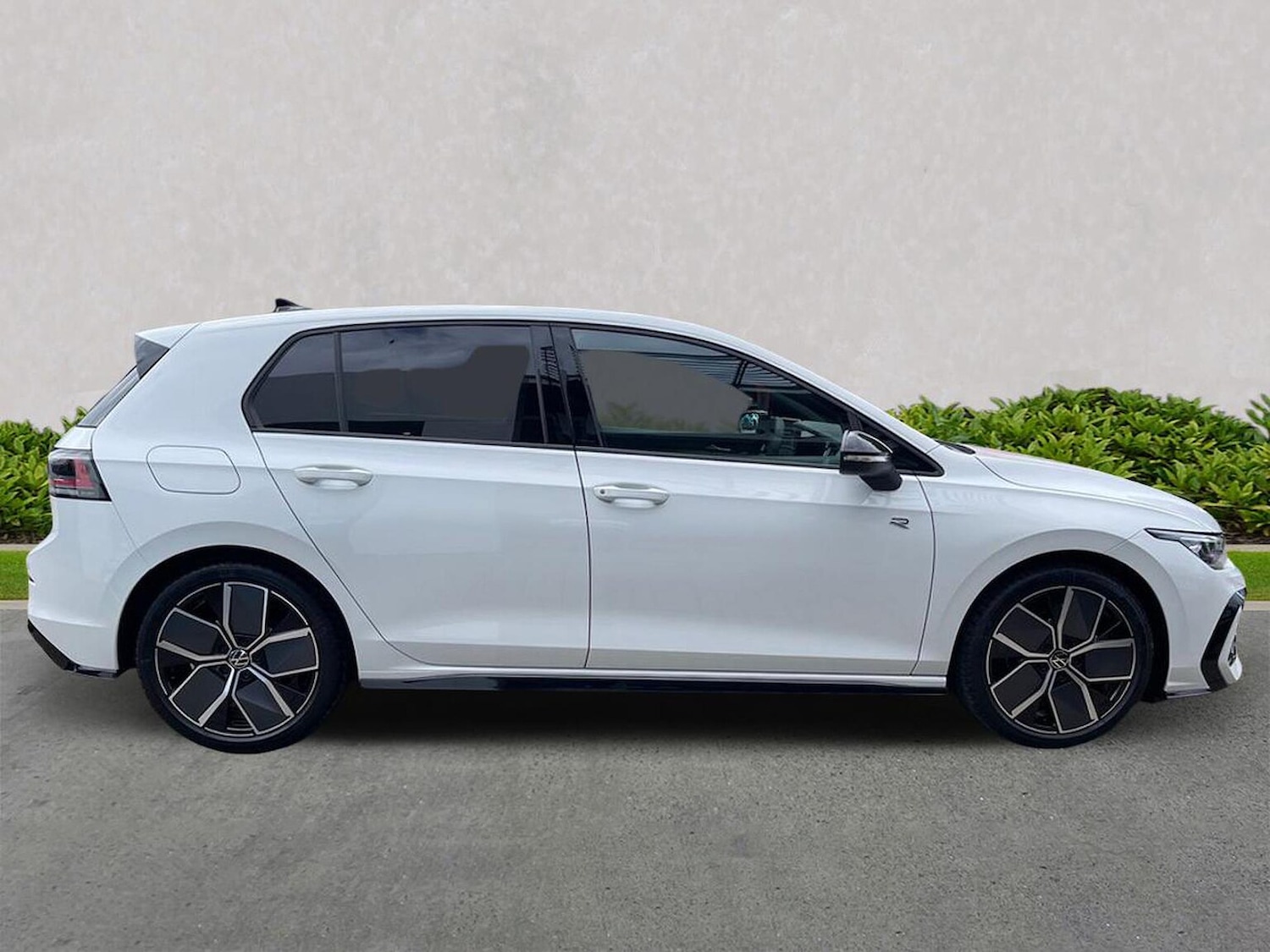 Used Volkswagen Golf 2025 for sale - 75627286: Photo 3