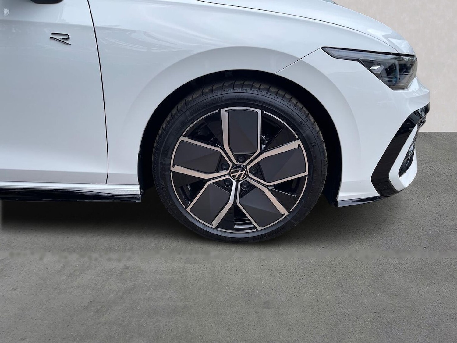 Used Volkswagen Golf 2025 for sale - 75627286: Photo 6