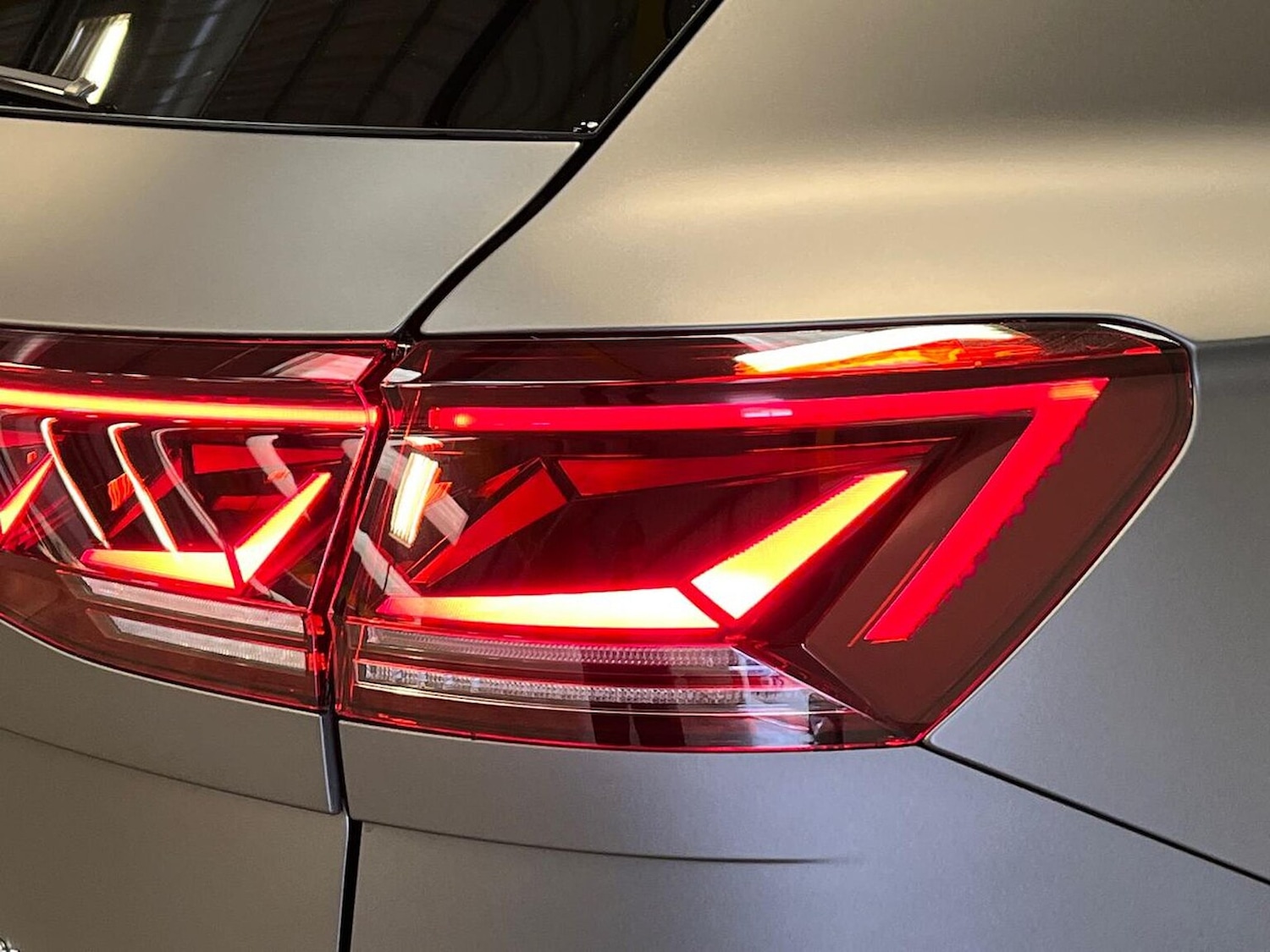 Used Volkswagen Touareg 2025 for sale - 77487761: Photo 36