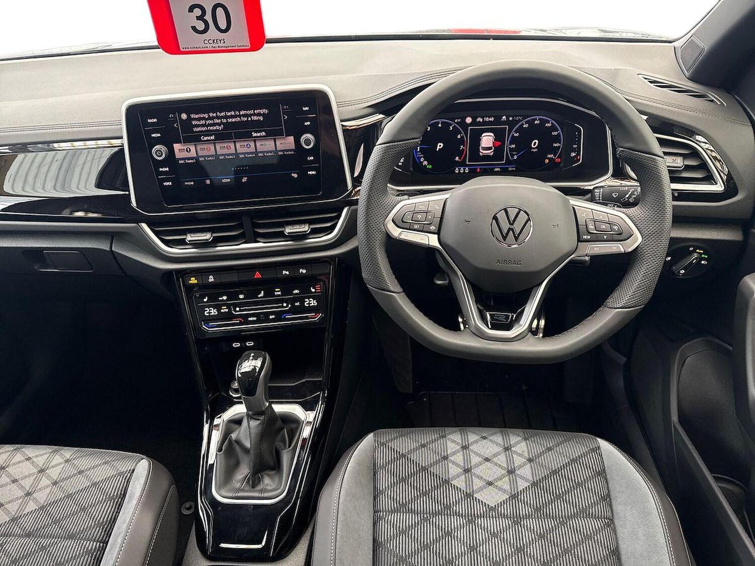 Used Volkswagen T-Roc 2025 for sale - 77542489: Photo 8