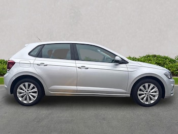Used Volkswagen Polo 2020 for sale - 76253703: Photo