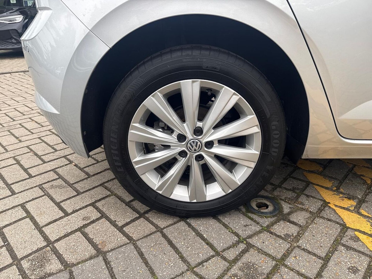 Used Volkswagen Polo 2020 for sale - 76253703: Photo 6