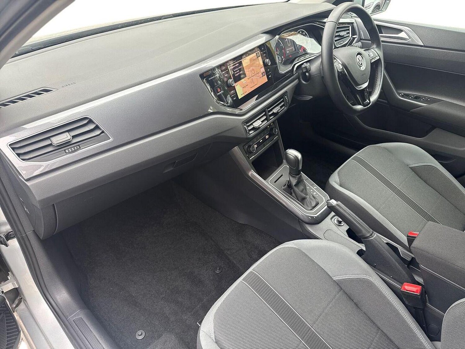 Used Volkswagen Polo 2020 for sale - 76253703: Photo 7
