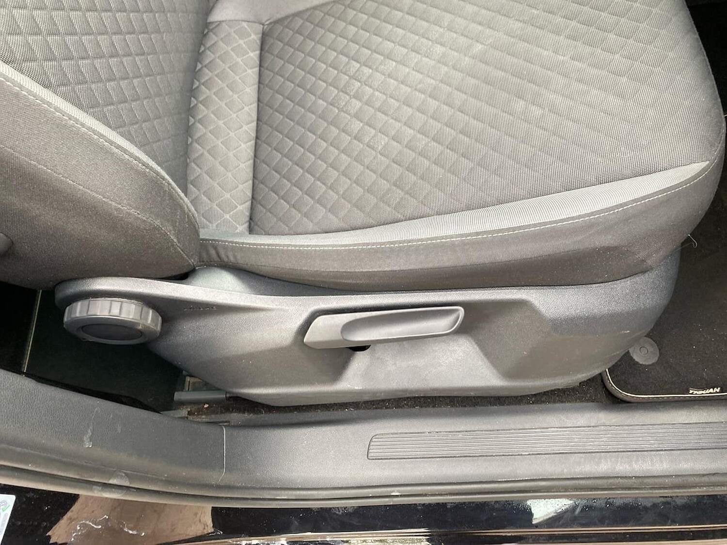 Used Volkswagen Tiguan 2019 for sale - 78194036: Photo 29